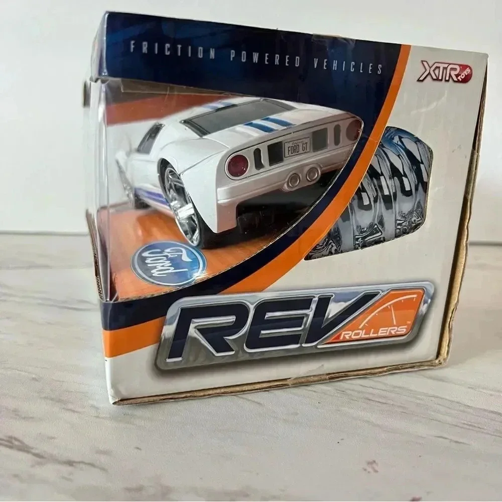 XTR 2010 Ford GT Rev Roller Friction Toy Vehicle Car White/Blue Stripes